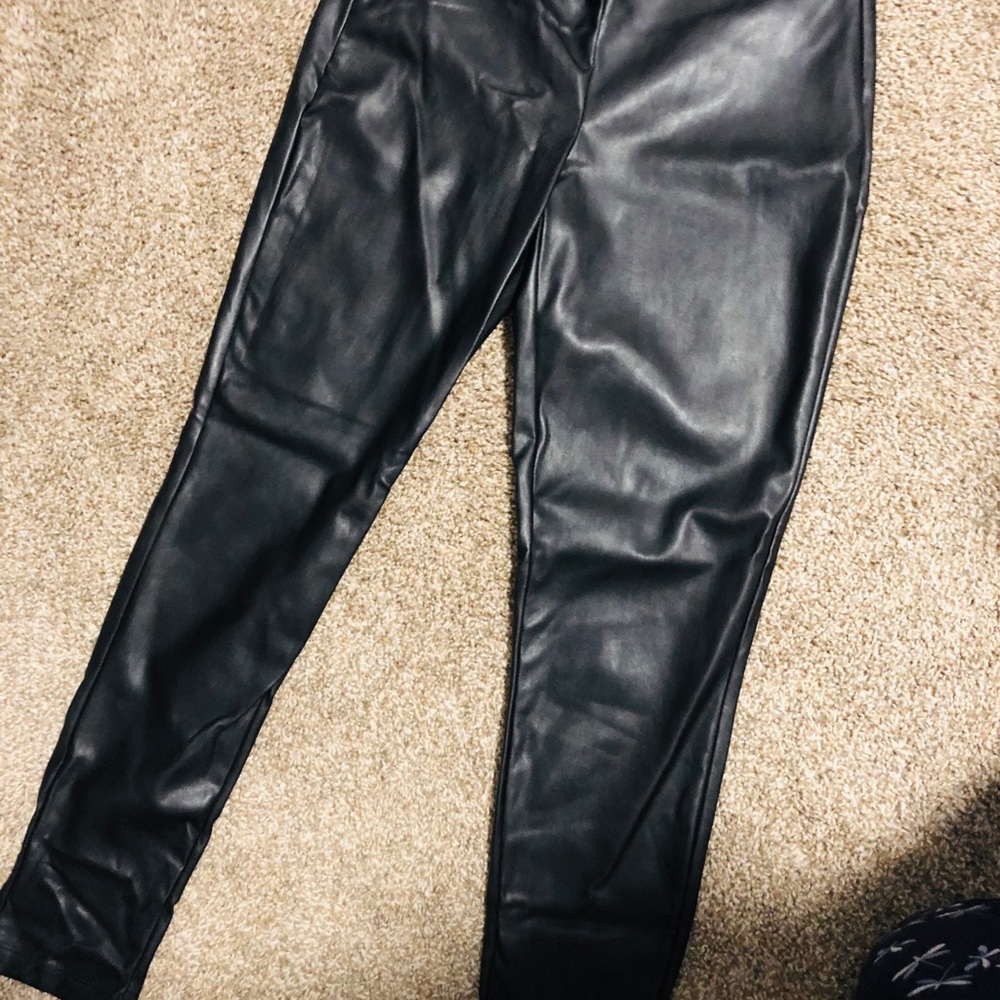 NWT Faux Leather Lined Legging - Anne Taylor